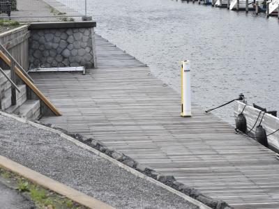 Steiger Greenport met laadpaal op de steiger