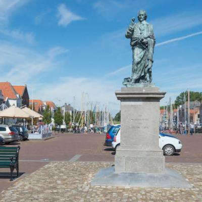 Beeld Jacob Cats op marktplein